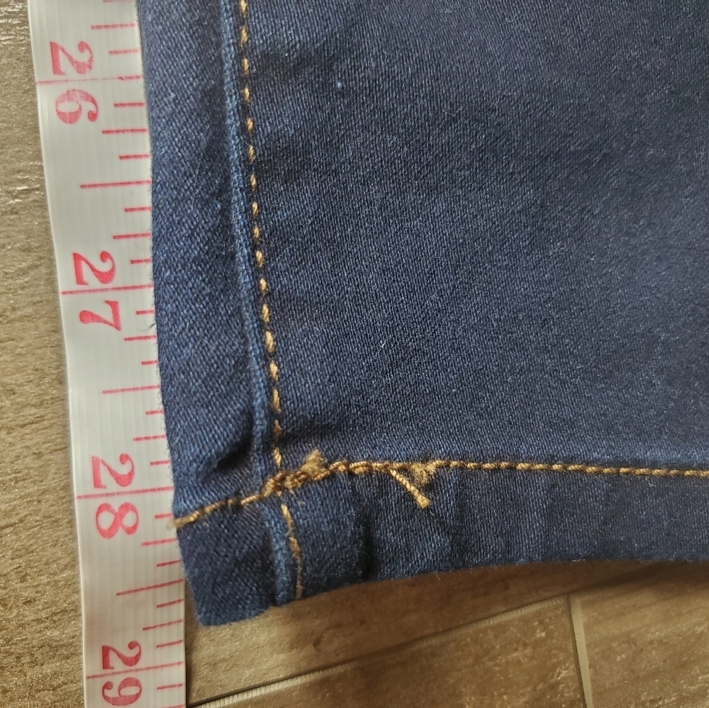 Curve Appeal Dark Wash High-Rise Essential Skinny Jeans Women's Size 14/32 NWOT - Picture 8 of 16